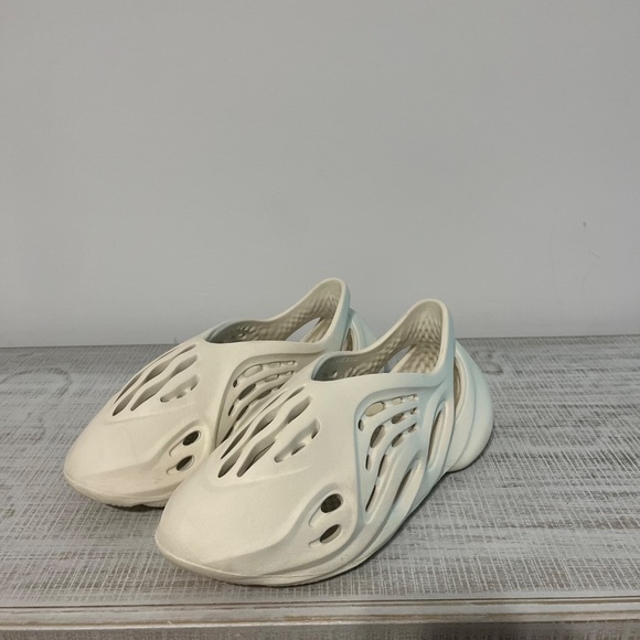 Yeezy Foam Runners